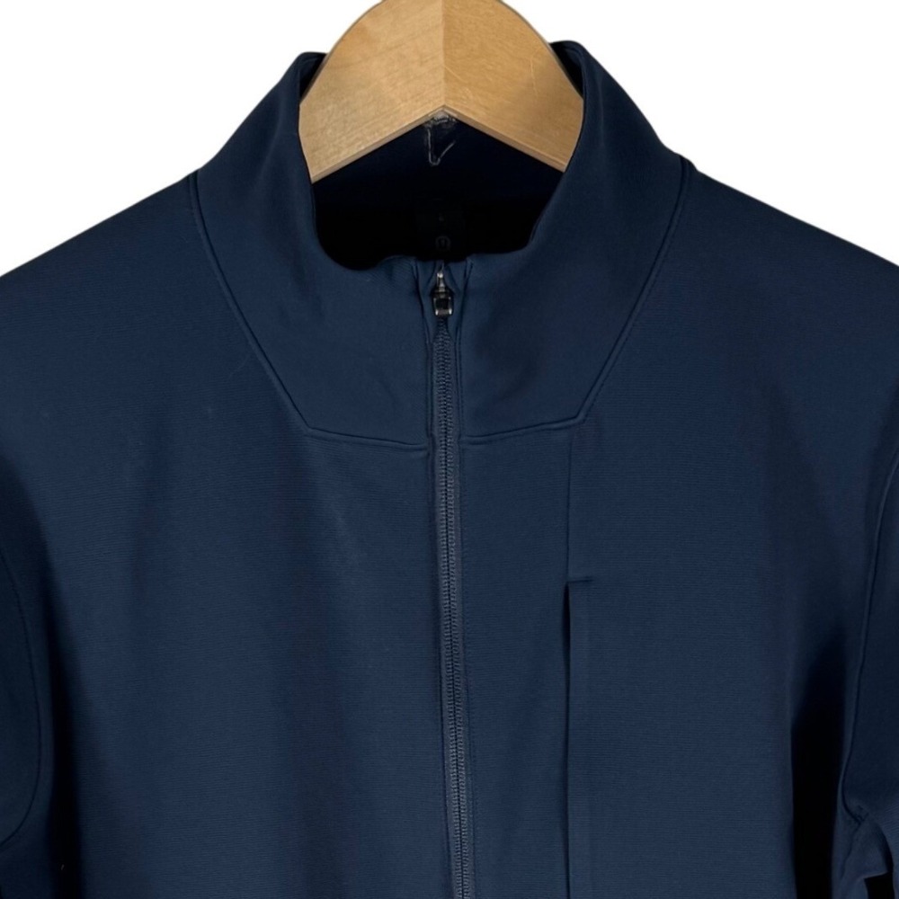 Lululemon Sojourn Jacket Mens L Navy Blue Full Zip Mock Neck Athletic Coat